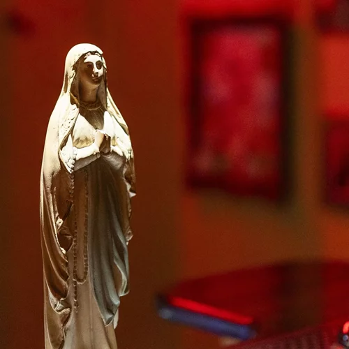 Τα ιντριγκαδόρικα μπαρ της Αθήνας