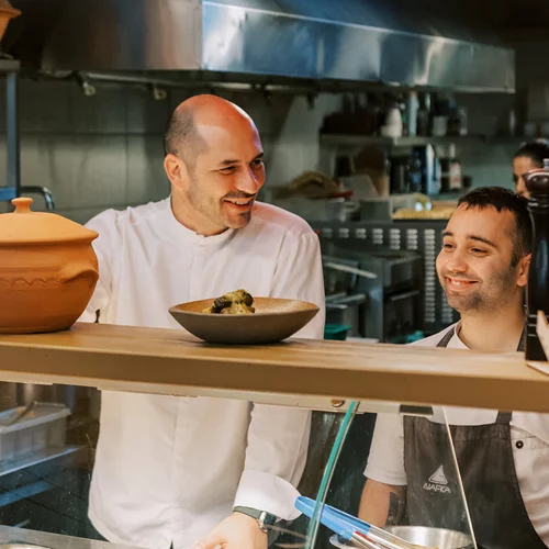 Flora Mortis: Όταν ένας βραβευμένος σεφ μαγειρεύει τέχνη