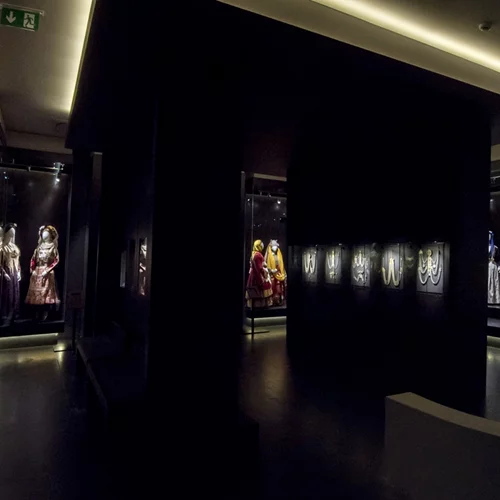 "Remembering the Future": Το κέντημα και οι ιστορίες γυναικών που κρύβει κάθε βελονιά