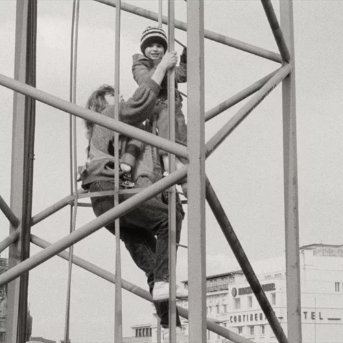 Μικρού μήκους γυρισμένες στον δημόσιο χώρο προβάλλονται στο "Ατενέ"