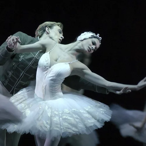 Δύο χορευτικά ραντεβού