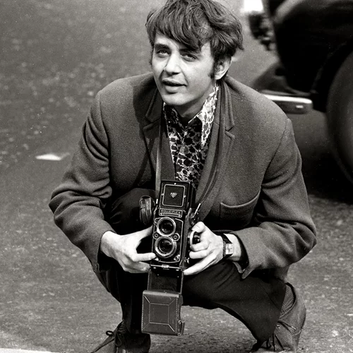 Φρανκ Χάμπιχτ: Ο φωτογράφος που απαθανάτισε την απελευθερωτική ατμόσφαιρα του Λονδίνου στα 60s