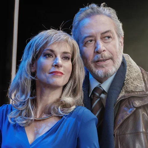 Last call για 8 + 1 θεατρικές παραστάσεις