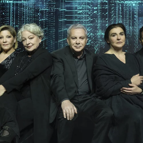 "Όμορφη Πόλη": Έτος Θεοδωράκη και συνάντηση "γιγάντων "στο Παλλάς