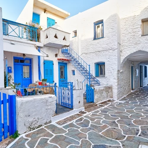 Low budget διακοπές στα ελληνικά νησιά