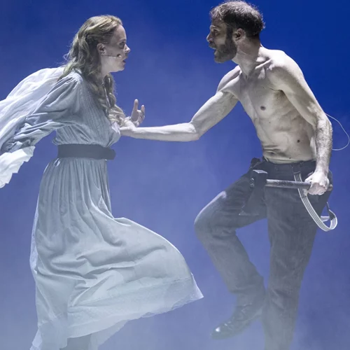 "Όσα παίρνει ο άνεμος": Η sold-out παράσταση επιστρέφει στο Δημοτικό Θέατρο Πειραιά