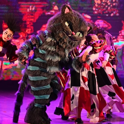 Family πακέτα εισιτηρίων για το "ALICE Amazing Circus Show"