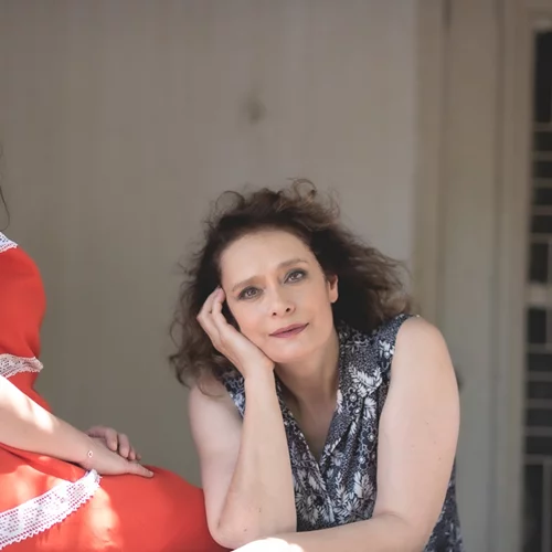 Η "Όμορφη πόλη μαγική" κατεβάζει αυλαία