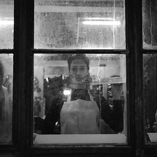 Αποκλειστικό: "Τέλματα/Νεκροταφείο": Μια πολιτική αλληγορία στη σκηνή του ΠΛΥΦΑ