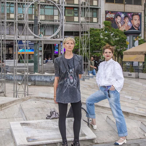 Τι δουλειά έχει ένα Comotirio στην Πλατεία Ομονοίας;