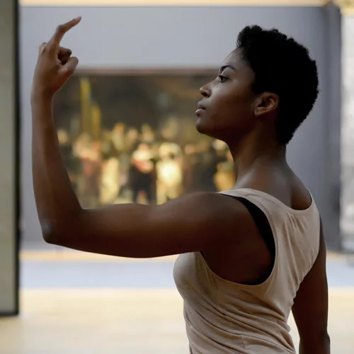 5 λόγοι για να μη χάσετε την περφόρμανς "Allegory of the Painted Woman" της Alexis Blake στο ΕΜΣΤ