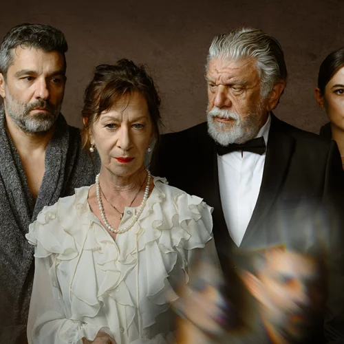 Ο Δημοσθένης Παπαδόπουλος σκηνοθετεί τη "Λυσσασμένη γάτα" με ένα δυνατό καστ