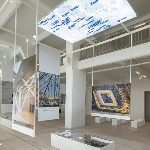 Αξίζει τελικά να πας στα "Τοπόσημα Διασύνδεσης" στο Καπνεργοστάσιο;