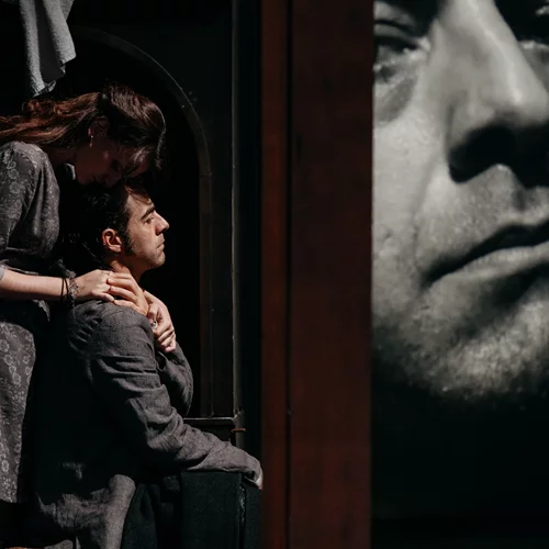 Κλείστε εισιτήρια με € 12 για τις παραστάσεις του Πορεία