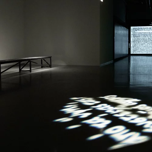 "Εγκώμιο της σκιάς": Τανιζάκι και Παπαδιαμάντης στη νέα έκθεση του Μεγάρου Μουσικής