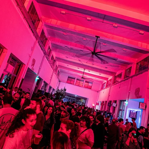 Τα δωρεάν της εβδομάδας: Διπλό ραντεβού στη Φωκίωνος Νέγρη