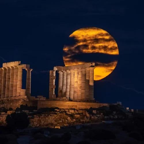 Αυγουστιάτικη Πανσέληνος με ελεύθερη είσοδο σε μνημεία, μουσεία και αρχαιολογικούς χώρους