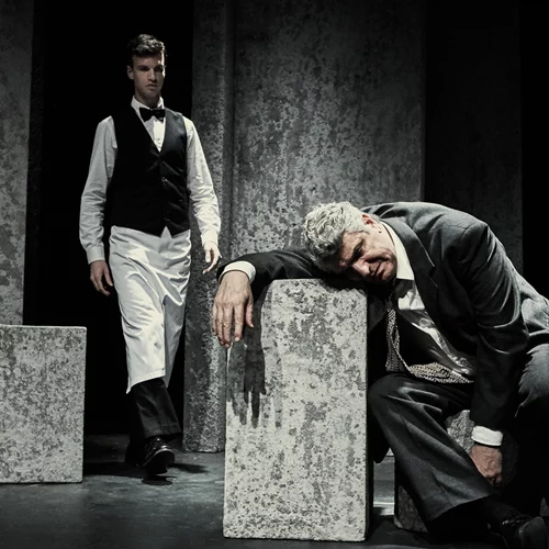 Γιατί είναι σημαντικοί αυτοί οι εννιά ξένοι συγγραφείς που βλέπουμε έργα τους σε επανάληψη;