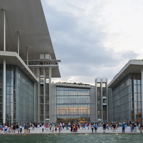 Η Ολυμπιακή Φλόγα φωτίζει το ΚΠΙΣΝ