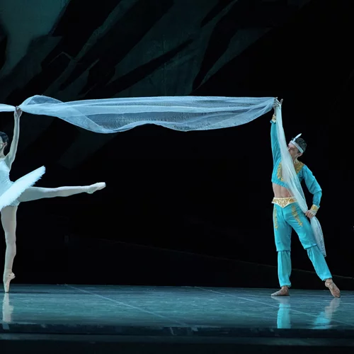 Οι αστέρες του χορού καταφθάνουν στην Αθήνα