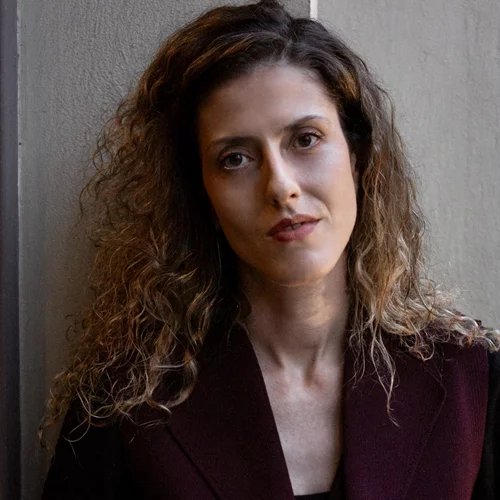 Για την Ιώ Βουλγαράκη το πρόβλημα της εποχής είναι η γελοιοκρατία