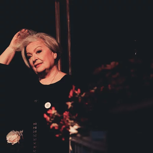 Η Τσανακλίδου συναντά τη Faithfull στη σκηνή