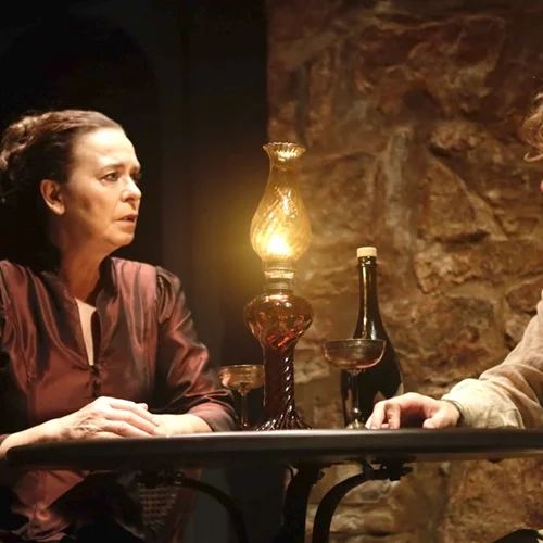 Οι "Βρικόλακες" συνεχίζουν στο Radar