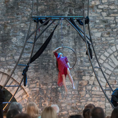 "Όλη η Ελλάδα ένας Πολιτισμός 2022": 70 παραστάσεις, συναυλίες και δράσεις ανακοινώνει το Υπουργείο Πολιτισμού και Αθλητισμού