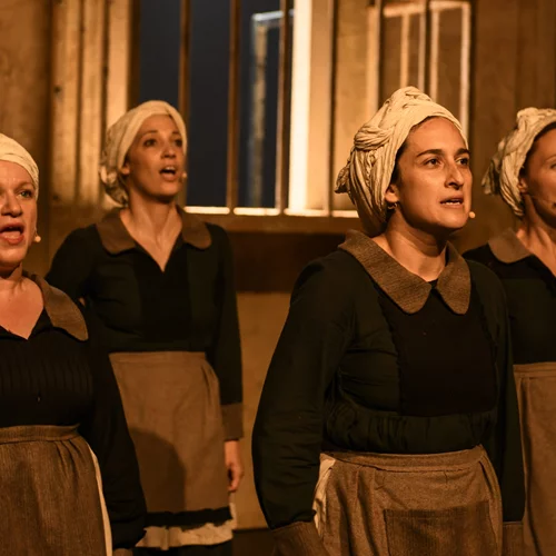 "Σπυριδούλες" και "Ο Γιάννης το βούδι": Δύο παραστάσεις πραγματεύονται το θέμα της αποδοχής από διαφορετικές οπτικές γωνίες