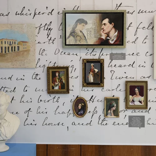 50 σύγχρονοι εικαστικοί τιμούν τον Λόρδο Βύρωνα