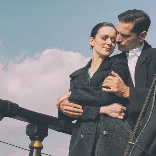 Μανώλης Χιώτης: Η καρδιά της ελληνικής μουσικής χτυπά στη σκηνή