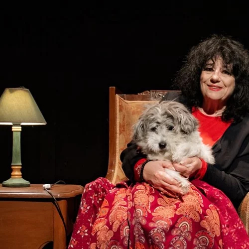 Άννα Βαγενά: Με τη "Λουλού" αυτοβιογραφούμαι πάνω στη σκηνή, σαν να έχω καλέσει αγαπημένους φίλους στο σαλόνι μου