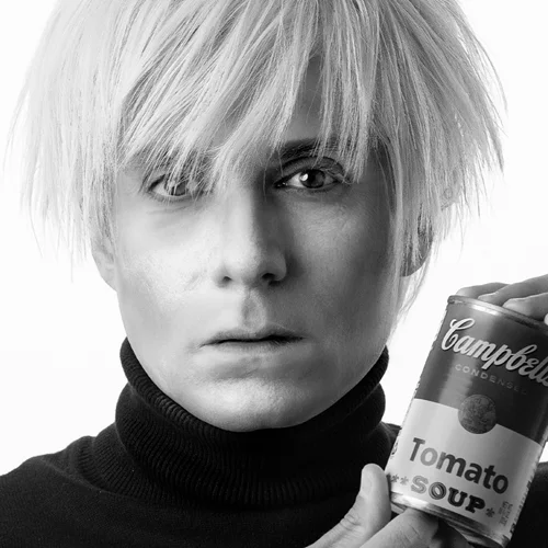 Μιλτιάδης Φιορέντζης: "Το μεγαλύτερο έργο τέχνης του Γουόρχολ ήταν ο ίδιος του ο εαυτός"