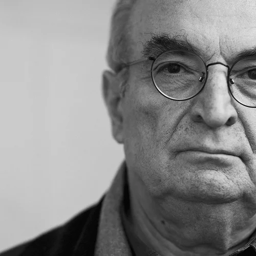 Ένα βιβλίο για τον πολυσχιδή δημιουργό Βλάση Φρυσίρα παρουσιάζεται στο Ίδρυμα Θεοχαράκη