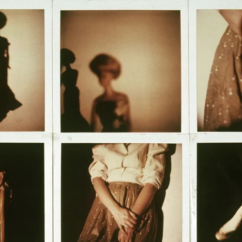 "whose history is it anyway?": Η Susan Daboll παρεμβαίνει εικαστικά στον Φιλολογικό Σύλλογο "Παρνασσός"