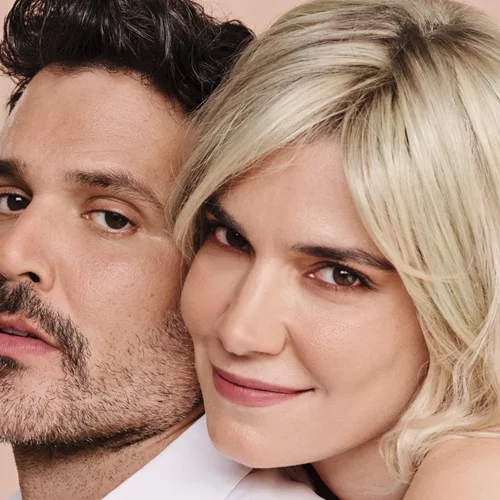 Μιχάλης Λεβεντογιάννης και Δανάη Σκιάδη πάνε "Barcelona" στο Πτι Παλαί