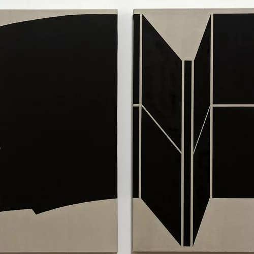 Ένα εγκαταλελειμμένο διαμέρισμα στην Αθήνα γεμίζει με έργα ζωγραφικής