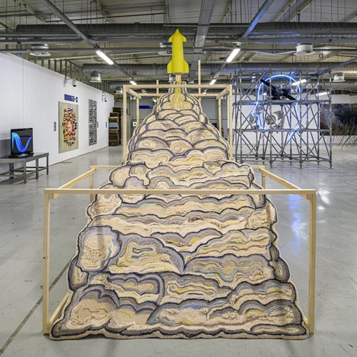 Το "Ελευθέριος Βενιζέλος" γεμίζει με έργα σύγχρονης τέχνης