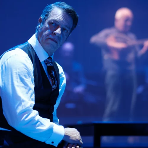 Παράταση παραστάσεων για το εξαιρετικά επιτυχημένο "Τα πήρες όλα κι έφυγες – Η ζωή του Στράτου Διονυσίου"