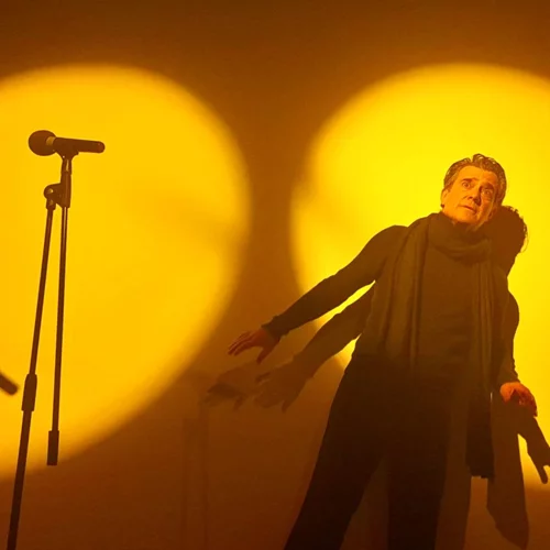 "Κόκκαλο": Ο Γεράσιμος Γεννατάς επιστρέφει για 4η χρονιά με το ανεπανάληπτο ερμηνευτικό σόλο