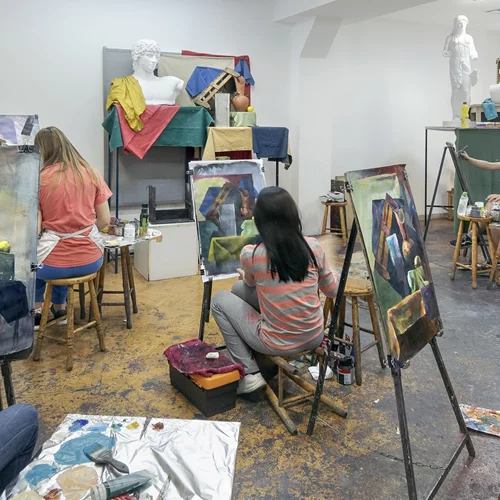 Στο Κέντρο Τεχνών Πλάκα, η γνώση γίνεται παιχνίδι