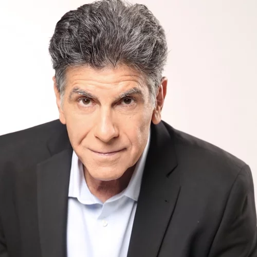 Ο Γιάννης Μπέζος συνεργάζεται με τις Θεατρικές Επιχειρήσεις Τάγαρη για τον "Έμπορο της Βενετίας"