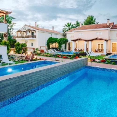 Πάσχα στο "Corinthian Village": Ζήστε την απόλυτη χαλάρωση μια ανάσα από την Αθήνα