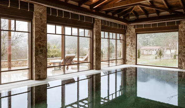 Hermea Grand Mountain Villa &amp; Spa: Πολυτέλεια και Φύση στην Κορυφή της Κορινθίας