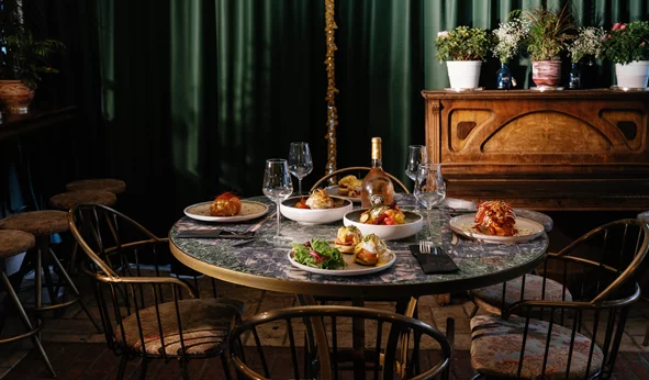 &quot;Libertine Drinkery&quot;: Ένα αυθεντικό urban στέκι