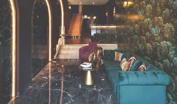 The Oscar Olympic Hotel: Θεσσαλονίκη από ψηλά, Θεσσαλονίκη από κοντά