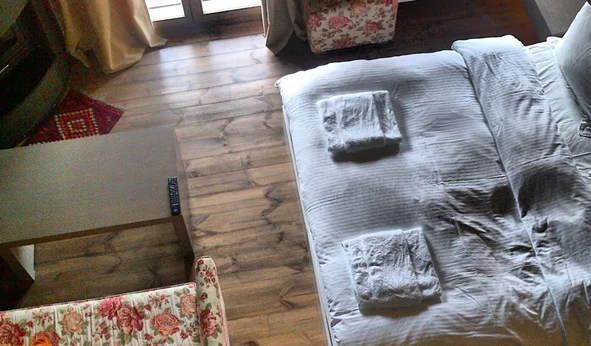 Kastanea House and Bar: Το αλπικό σαλέ του Καρπενησίου