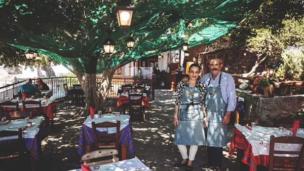 "Το Λημέρι του Ληστή", Ρόδος