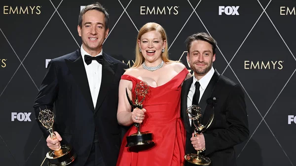 Βραβεία Emmy 2024: Στην κορυφή τα "The Bear" και "Succession"