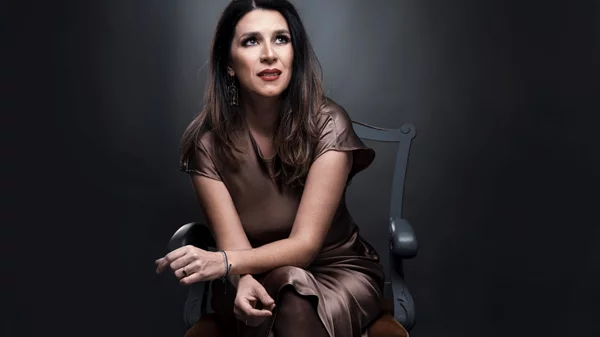 Η Μαρία Κηλαηδόνη στην ταράτσα του "Gazarte"